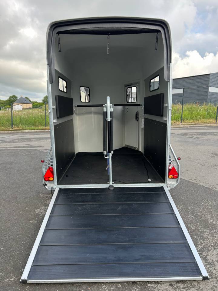 Trailer Cheval Libert&eacute; Gold 3 luxe 2 Cavalli 2026 Nuovo