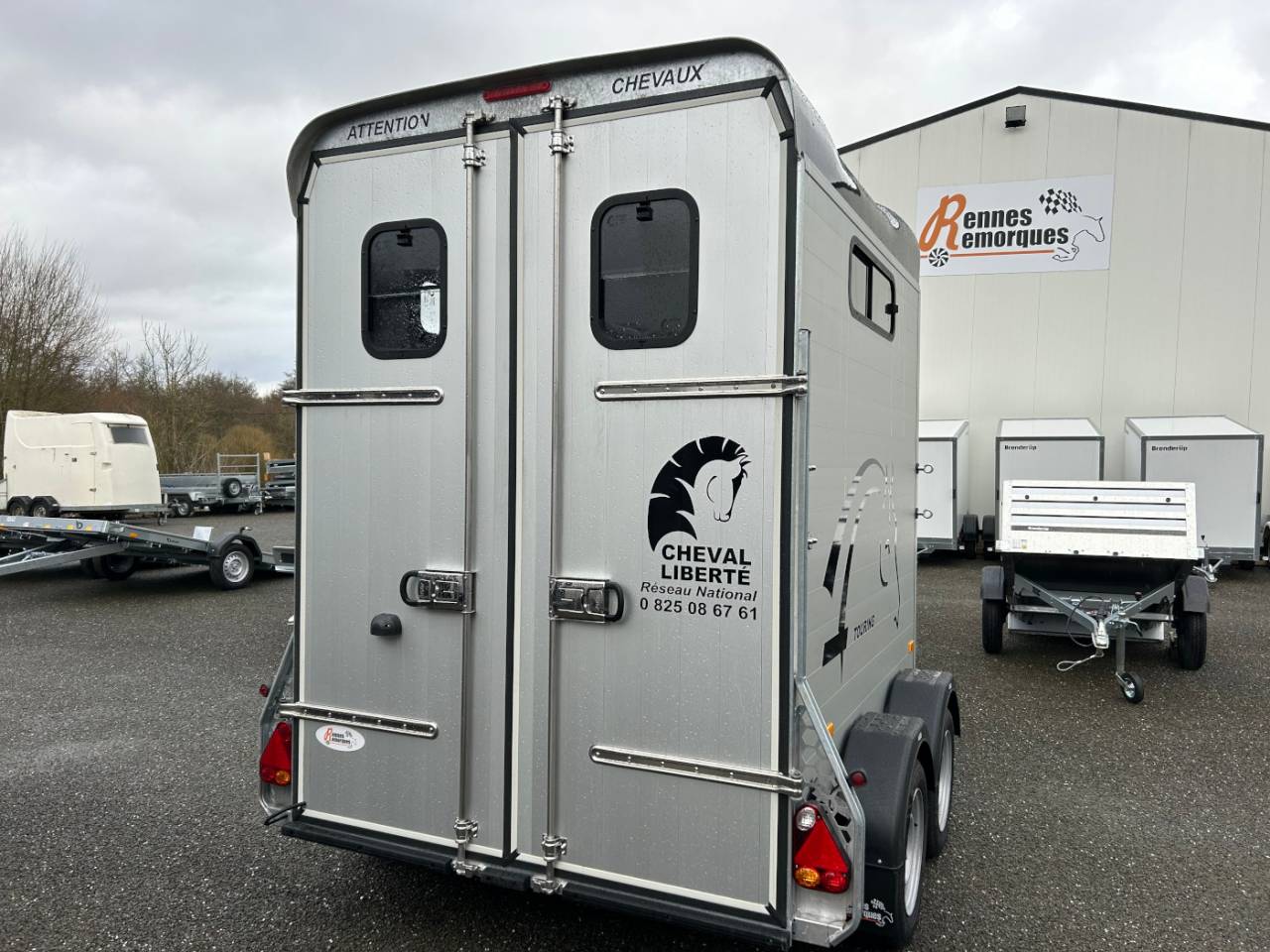 Trailer Cheval Libert&eacute; Touring country 2 Cavalli 2026 Nuovo