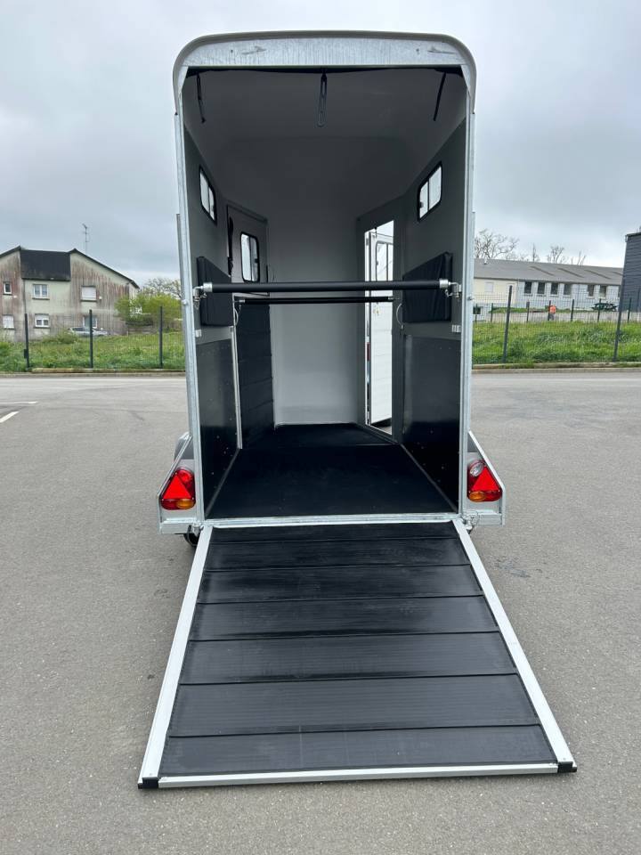 Trailer Cheval Libert&eacute; Touring One 1,5 Cavalli 2026 Nuovo