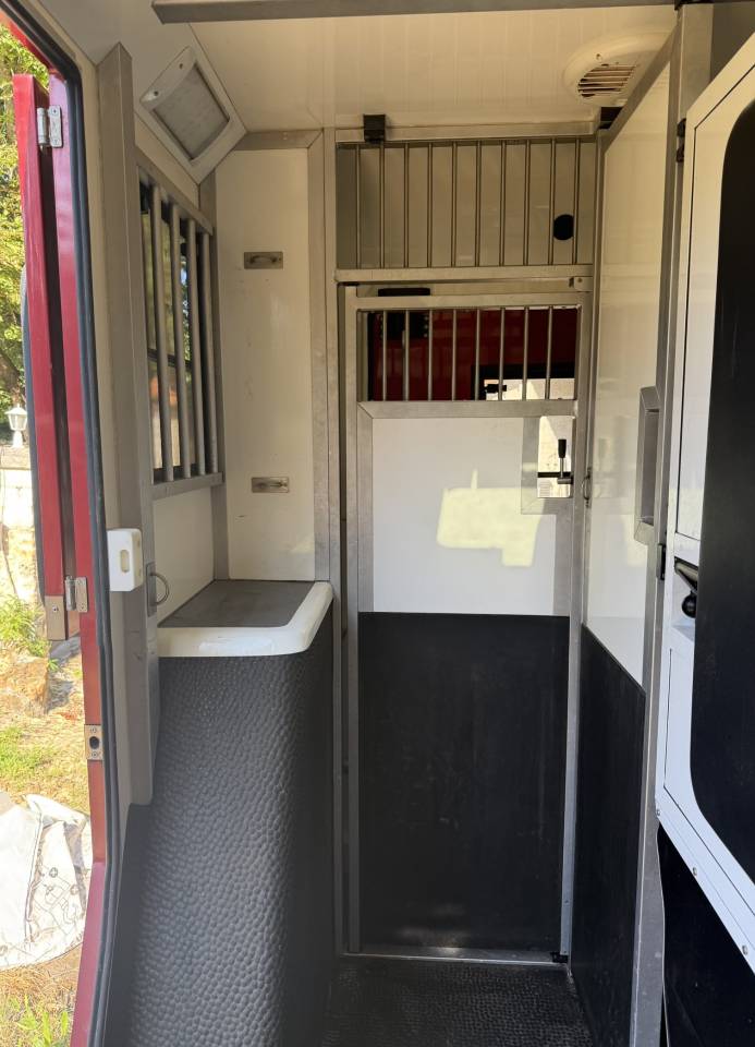 Van per Cavalli Renault Renault Master DCI 150 STX mod&egrave;le Stalle 2015 Occasione