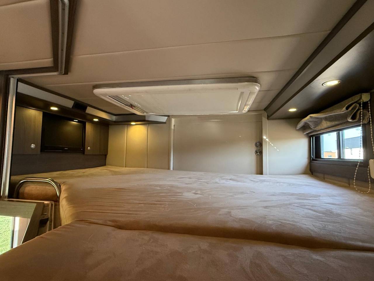 Camion per Cavalli STX STX 6 CHEVAUX  2011 Occasione