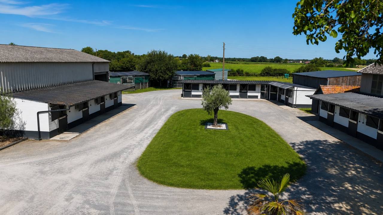 Scuderia per proprietari In vendita Maine-et-Loire