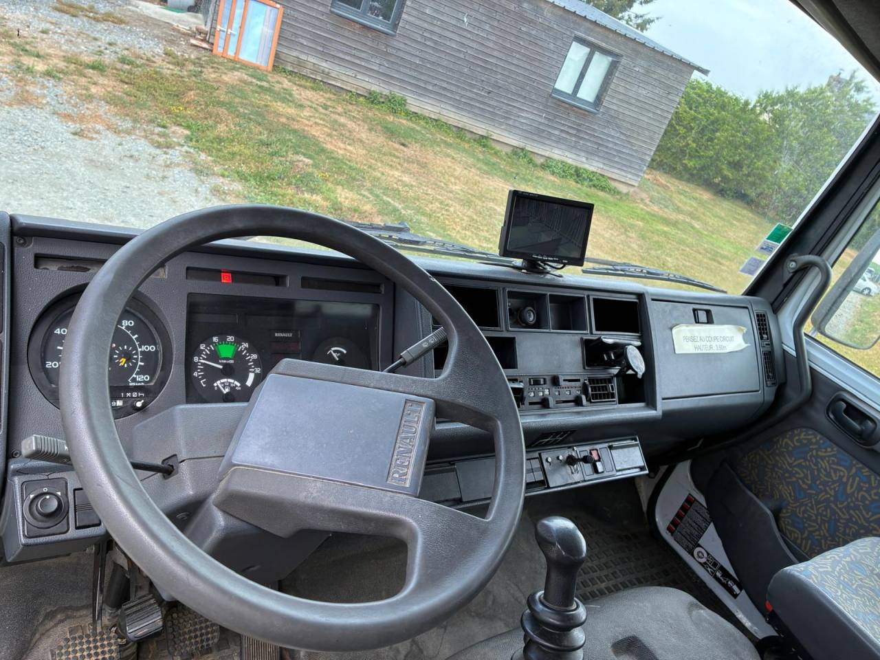 Camion per Cavalli Renault RENAULT 1998 Occasione
