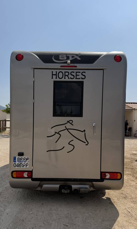 Van per Cavalli STX 3 places assises Stalle 2 chevaux  2014 Occasione