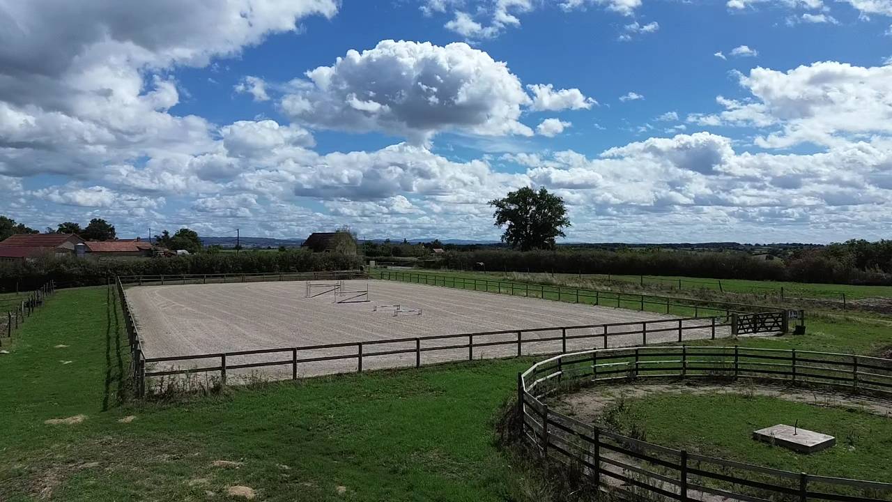 Alloggio equestre In vendita Sa&ocirc;ne-et-Loire