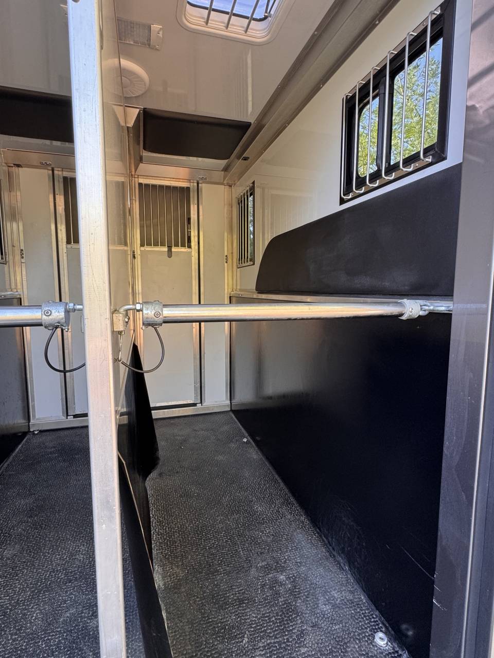 Trailer - Altra marca - MTM INOVAN 2 Cavalli 2024 Occasione