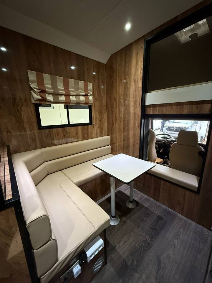 Camion per Cavalli Iveco living 2017 Occasione