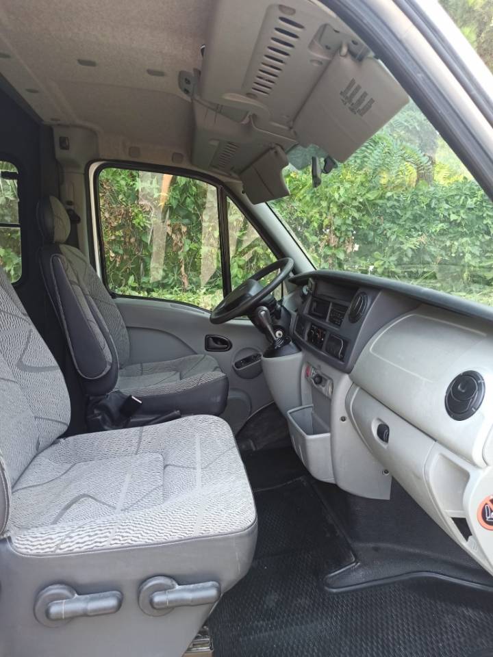 Van per Cavalli Chardron renault Master 2010 Occasione
