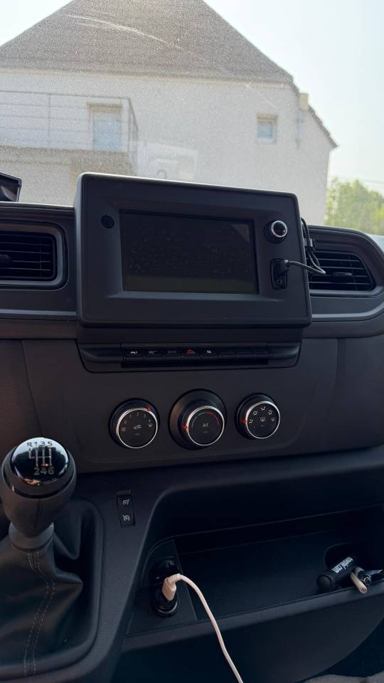 Van per Cavalli Renault Master  2025 Occasione