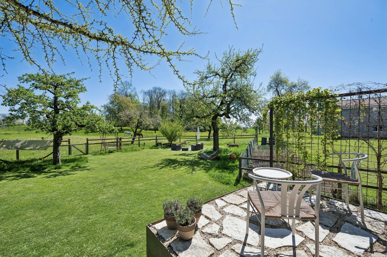 Propriet&agrave; equestre In vendita Berne