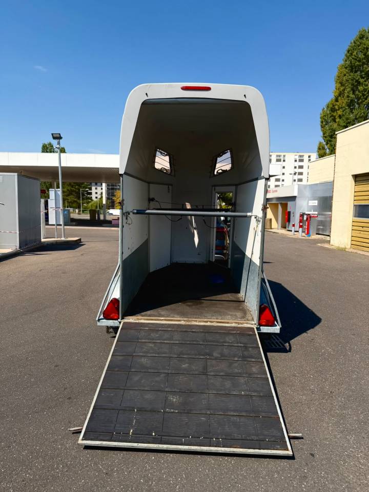Trailer Hotra  1,5 Cavalli 2000 Occasione