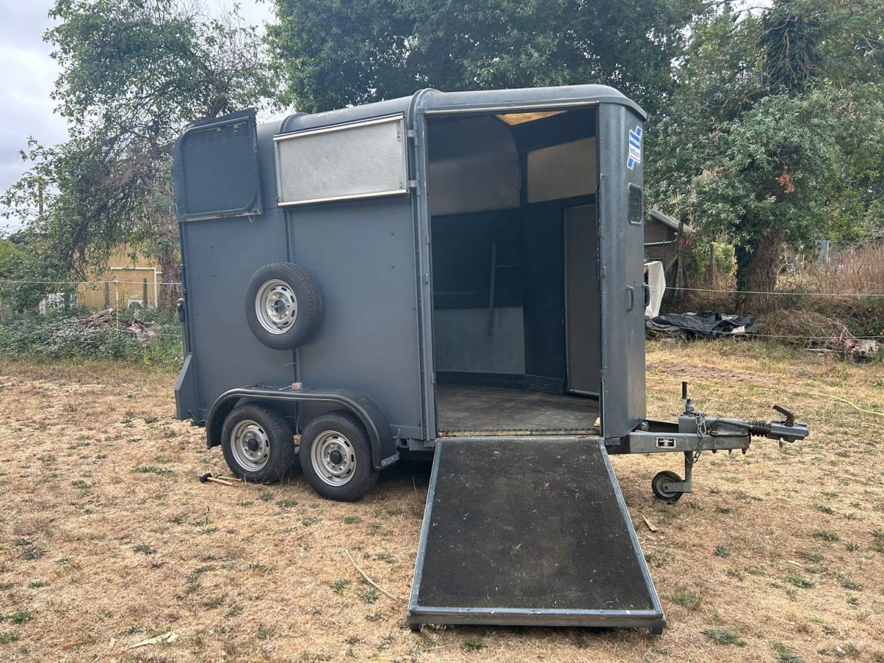 Trailer Ifor Williams HB505R 2 Cavalli 1996 Occasione