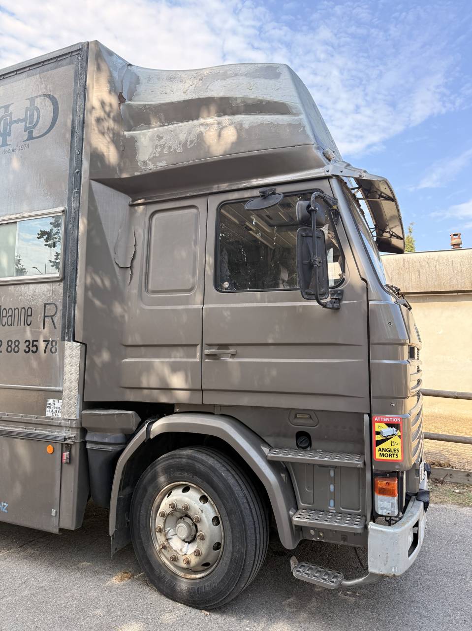 Camion per Cavalli Scania S&eacute;rie 3 113 M 1991 Occasione