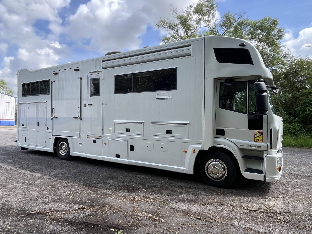 Camion per Cavalli Iveco IVECO EUROCARGO 160E28 STX POP OUT 2010 Occasione