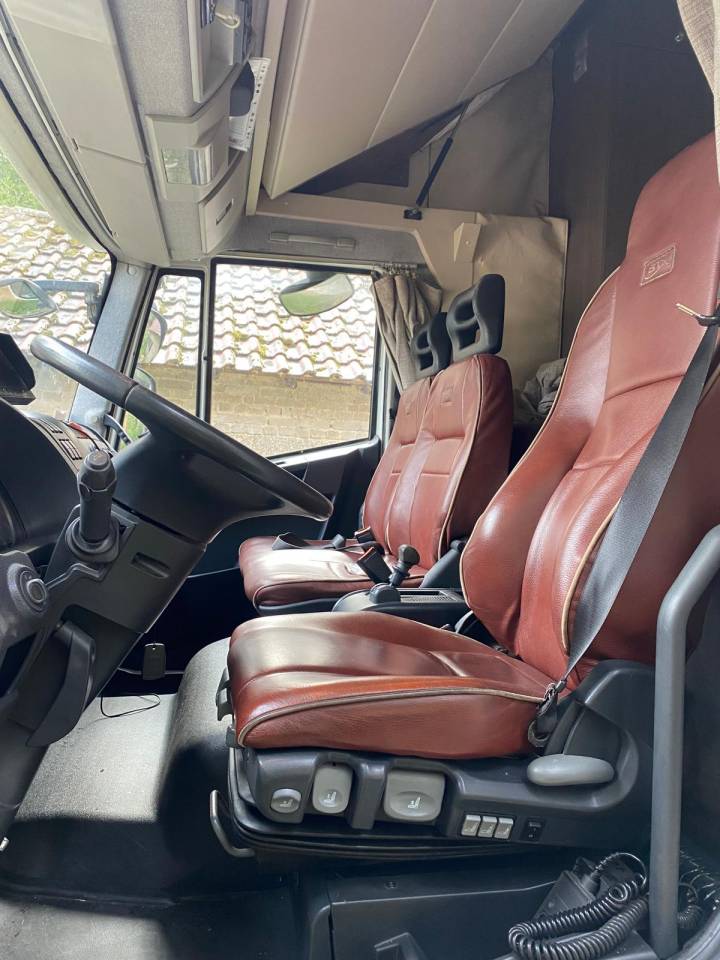 Camion per Cavalli Iveco IVECO EUROCARGO 160E28 STX POP OUT 2010 Occasione