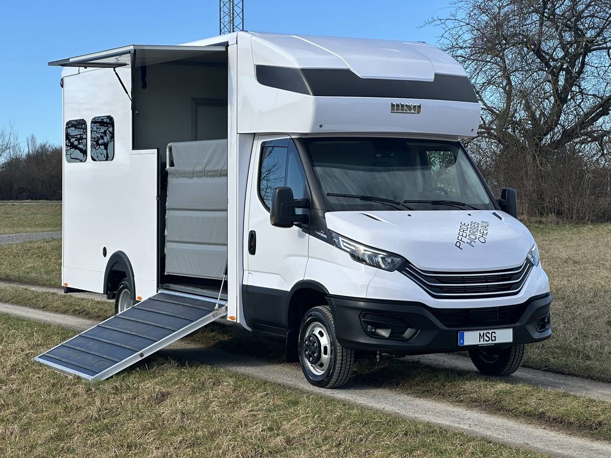Camion per Cavalli Iveco IVECO DAILY 50.210 MSG STABLEHOPPER XXL PLUS 2026 Nuovo