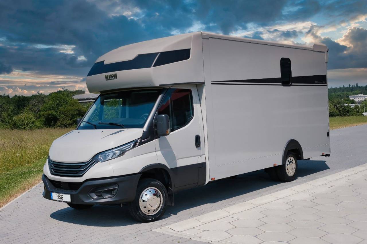 Camion per Cavalli Iveco IVECO DAILY 50.210 MSG STABLEHOPPER XXL 2026 Nuovo