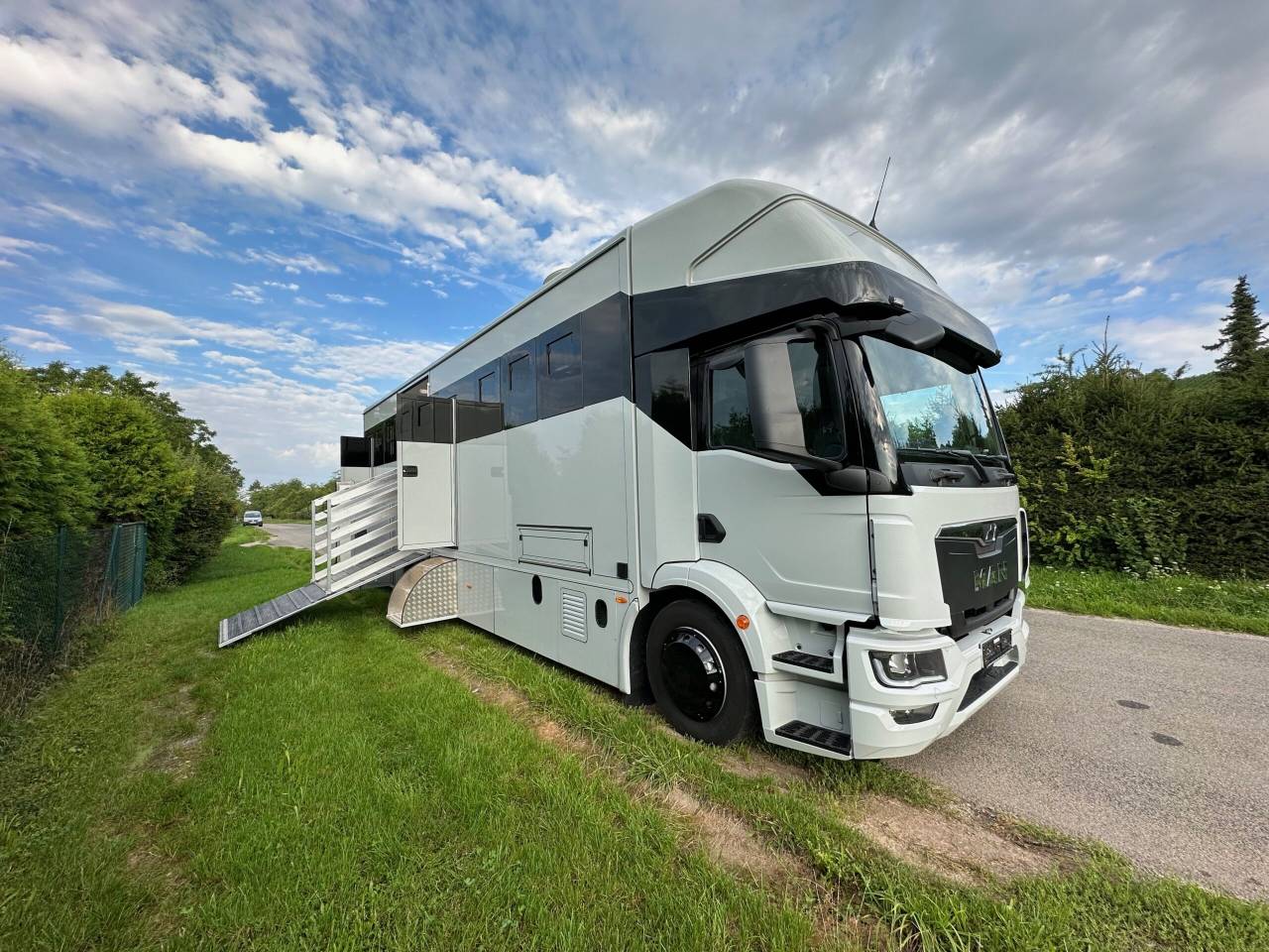 Camion per Cavalli Man MAN TGM 18.320 ANKA POP OUT 2026 Nuovo