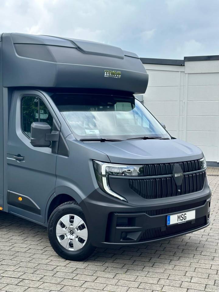 Van per Cavalli Renault RENAULT MASTER 170 MSG STALLION LIGHT AUTOMATIQUE 2026 Nuovo
