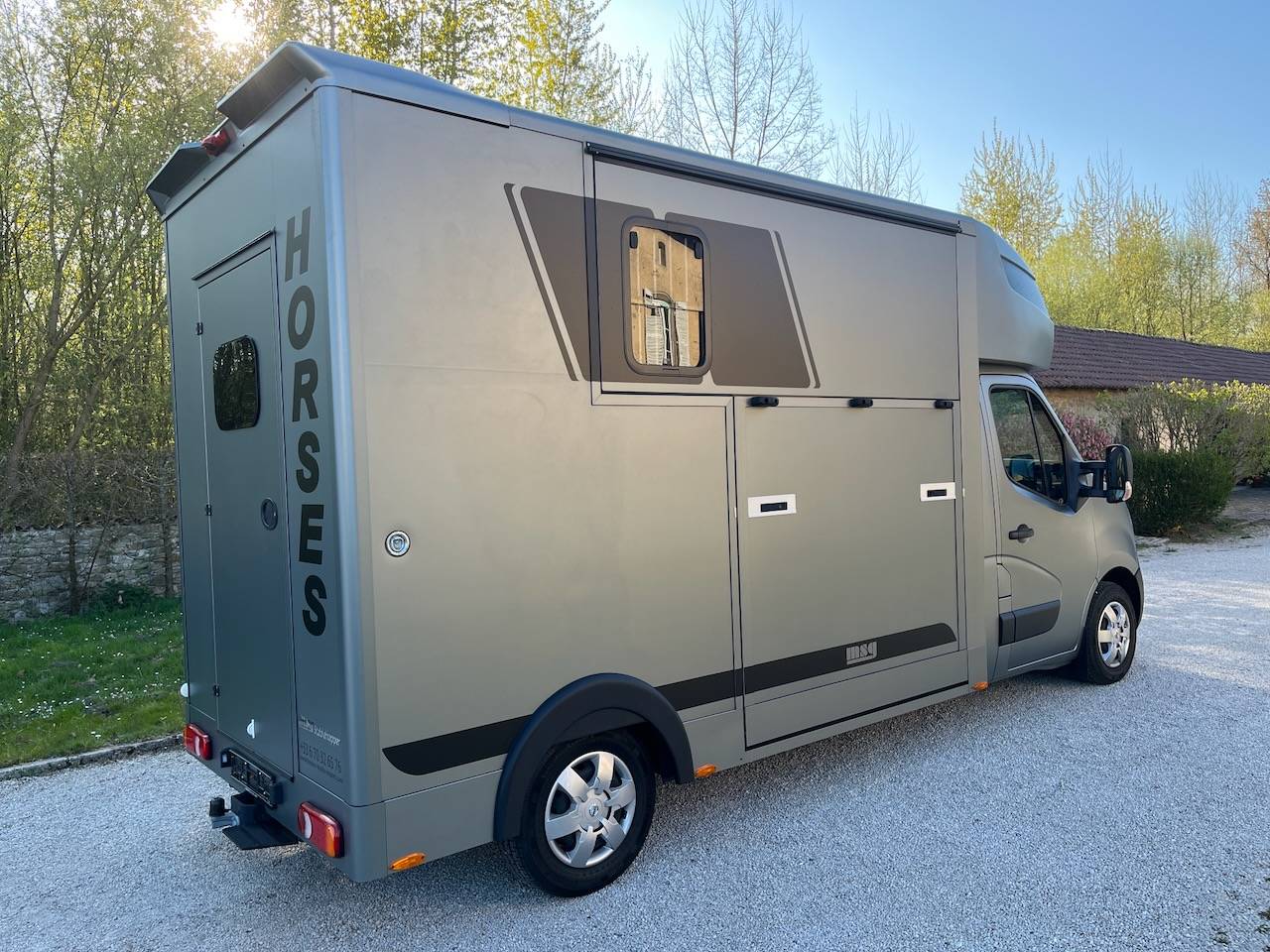 Van per Cavalli Nissan NISSAN INTERSTAR DCI 165 MSG STALLION LIGHT 2026 Occasione