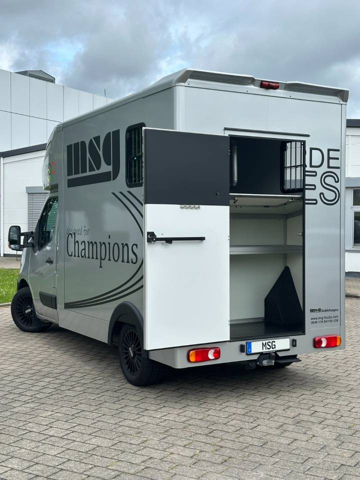 Van per Cavalli Nissan NISSAN INTERSTAR DCI 165 MSG SUPERLIGHT PLUS 2026 Nuovo