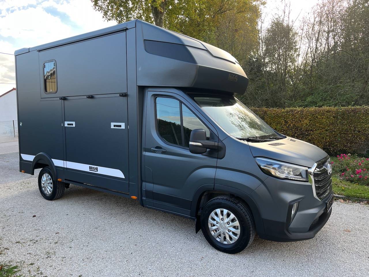 Van per Cavalli Altra marca MAXUS DELIVER 9 LUXURY MSG STALLION LIGHT 2025 Occasione