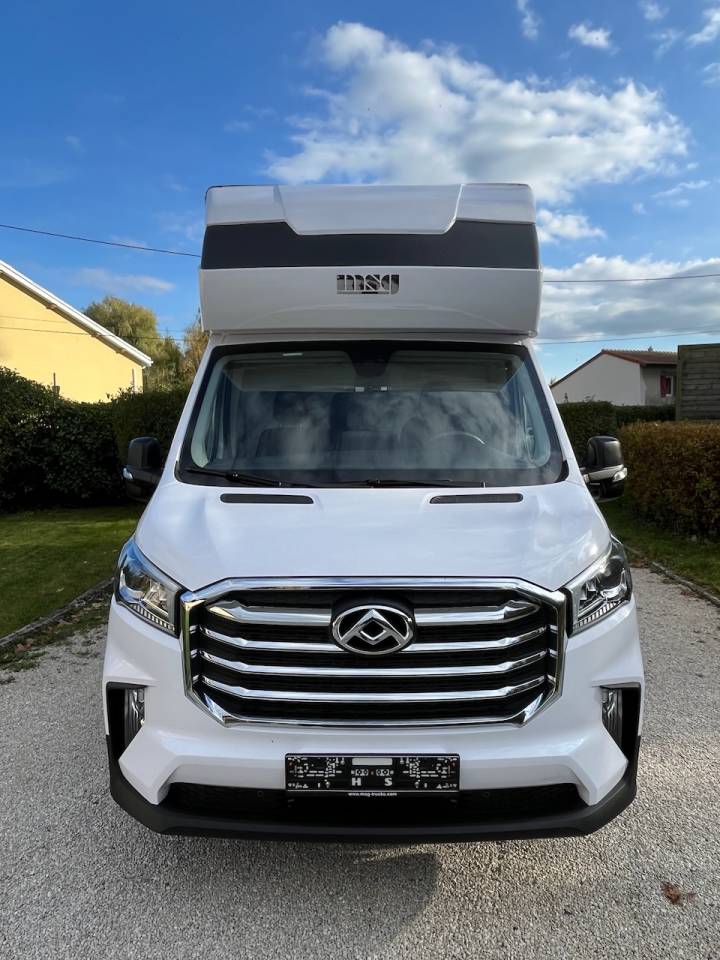 Van per Cavalli Altra marca MAXUS DELIVER 9 LUXURY MSG STALLION LIGHT 2025 Occasione