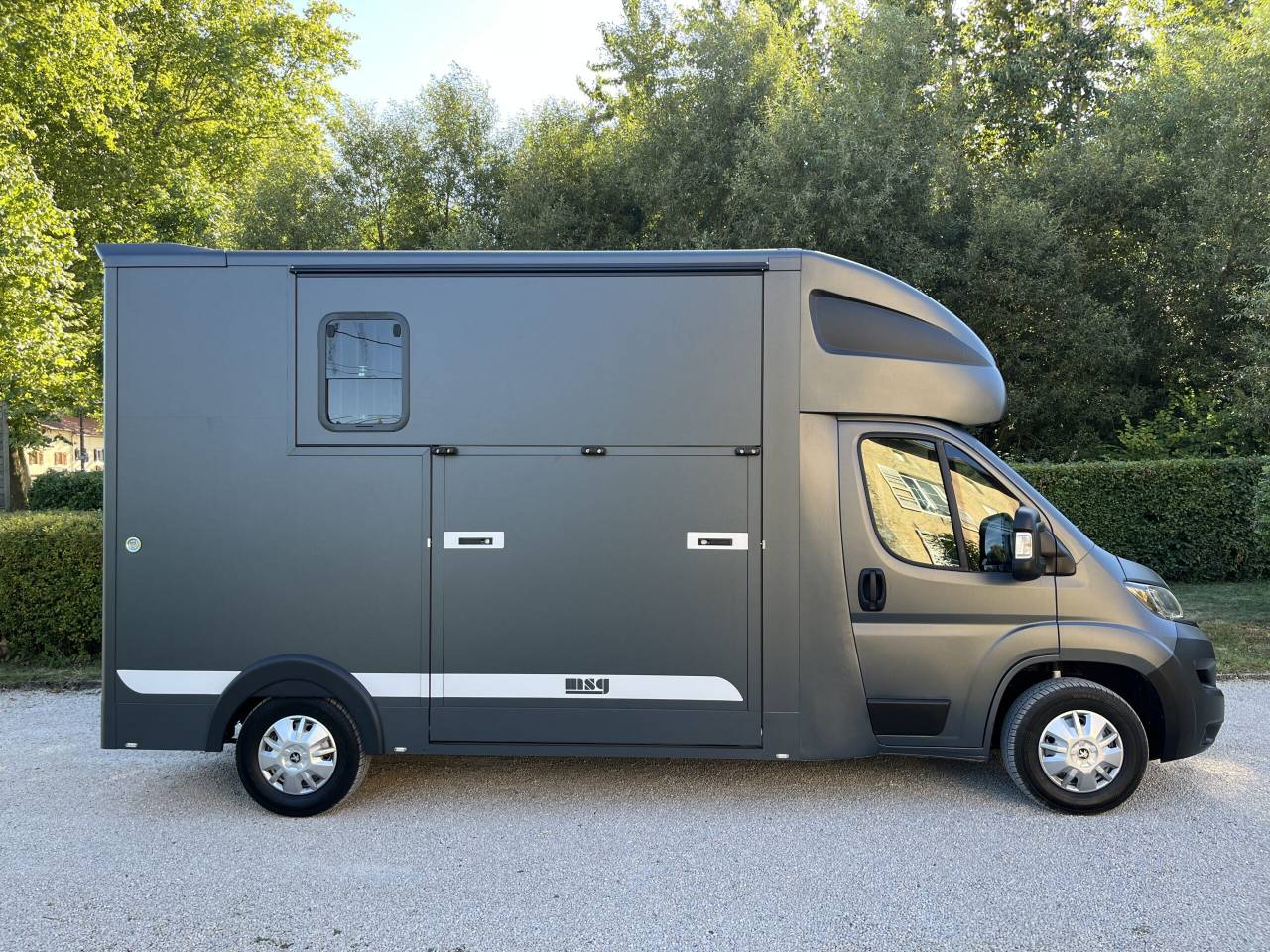 Van per Cavalli Peugeot PEUGEOT BOXER BLUEHDI 165 MSG STALLION LIGHT 2025 Occasione