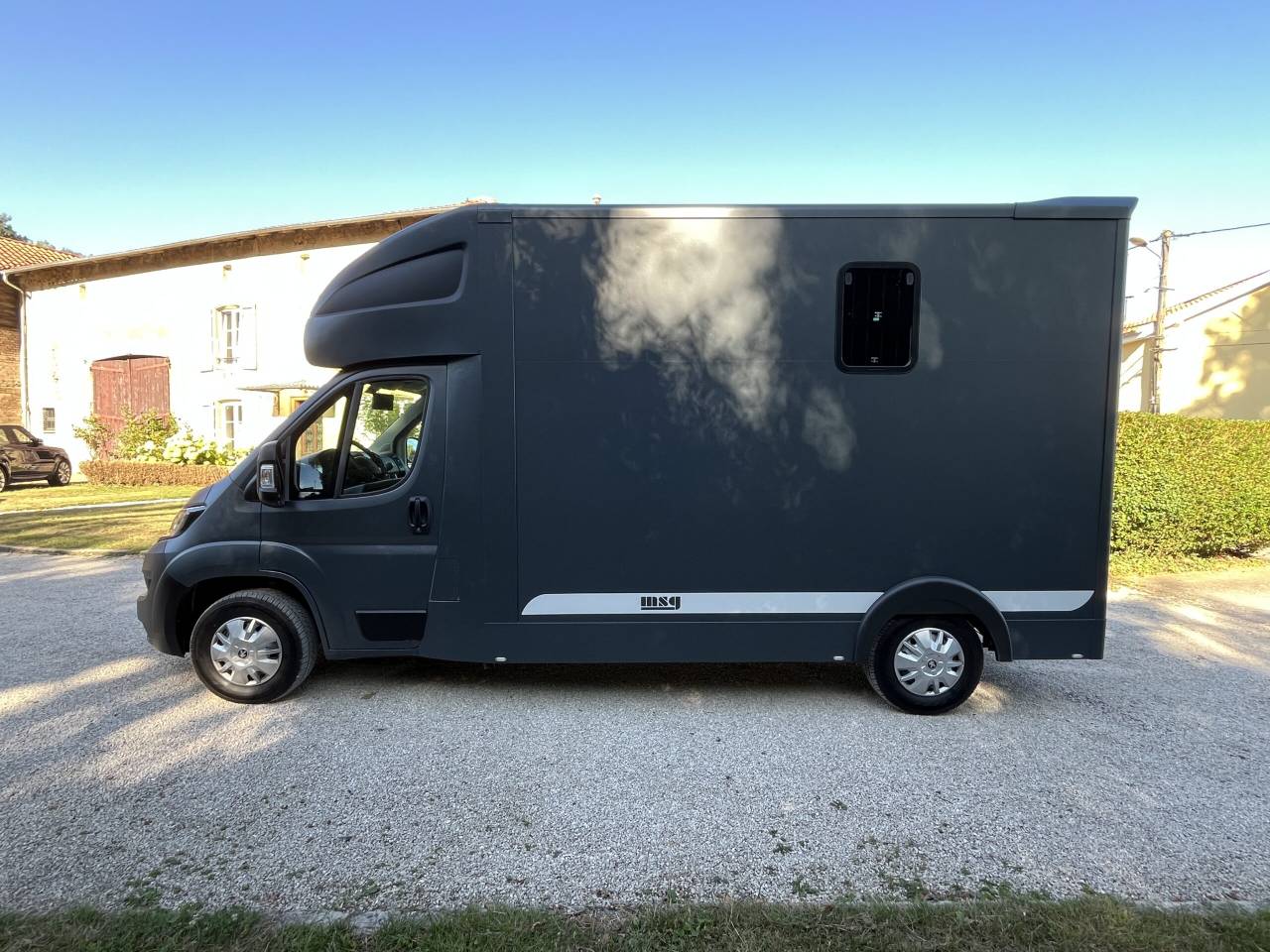 Van per Cavalli Peugeot PEUGEOT BOXER BLUEHDI 165 MSG STALLION LIGHT 2025 Occasione
