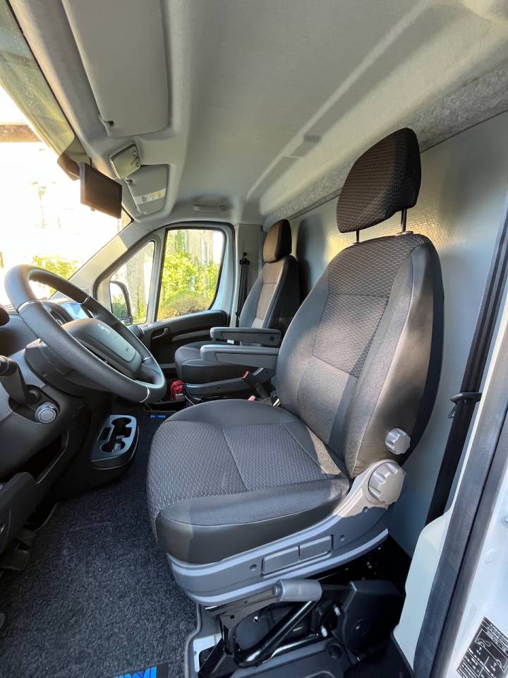 Van per Cavalli Peugeot PEUGEOT BOXER BLUEHDI 165 MSG STALLION LIGHT  Occasione