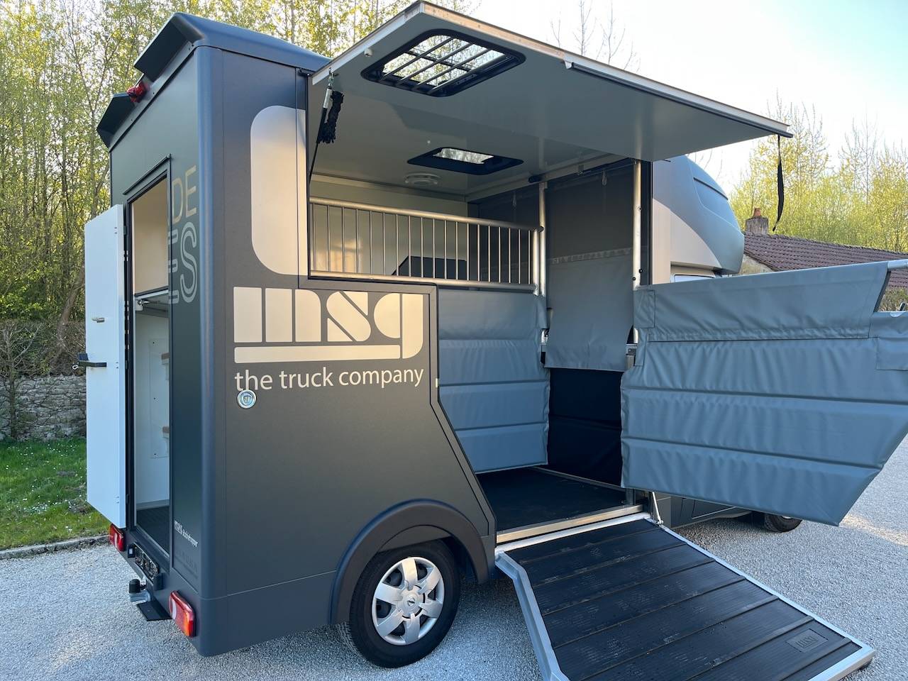 Van per Cavalli Nissan NISSAN INTERSTAR DCI 165 MSG SUPERLIGHT PLUS 2026 Occasione