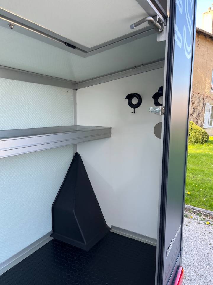 Van per Cavalli Nissan NISSAN INTERSTAR DCI 165 MSG SUPERLIGHT PLUS 2026 Occasione