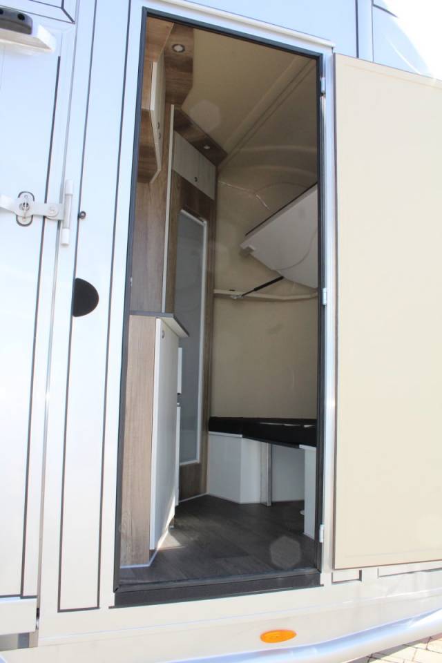 Rimorchio Cavalli Anka REMORQUE ANKA STALLION & HOME CAR 2026 Nuovo