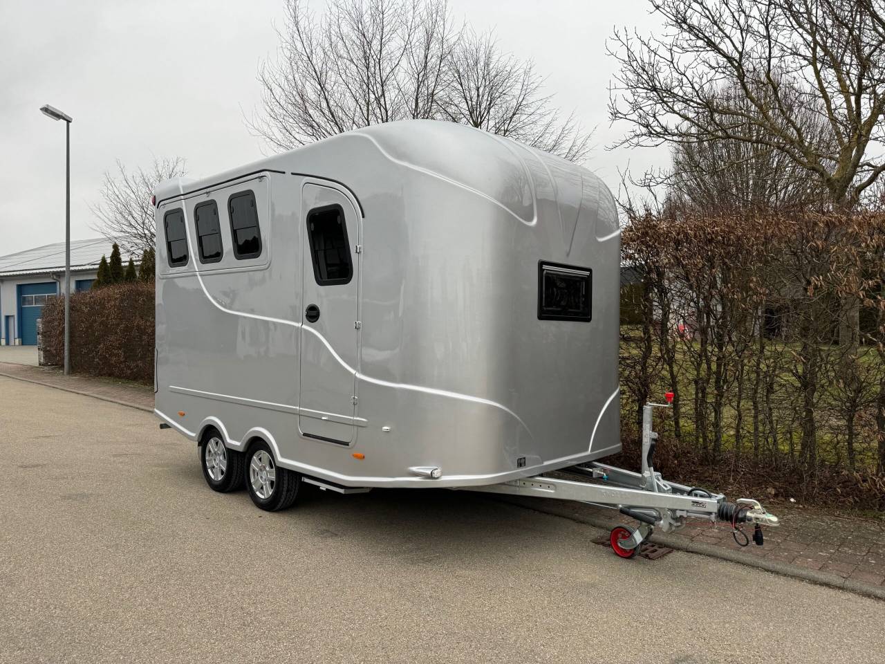Rimorchio Cavalli Anka REMORQUE ANKA 3 CHEVAUX & HOME CAR 2026 Nuovo