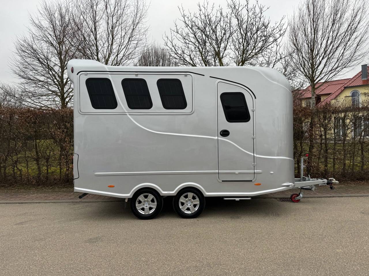 Rimorchio Cavalli Anka REMORQUE ANKA 3 CHEVAUX & HOME CAR 2026 Nuovo