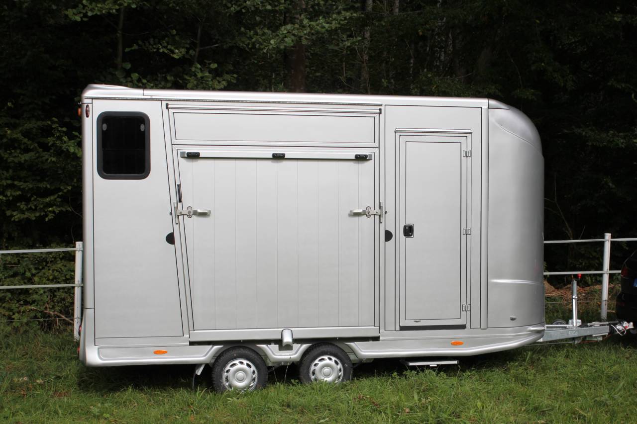 Rimorchio Cavalli Anka REMORQUE ANKA 2 CHEVAUX + HOME CAR & SELLERIE 2026 Nuovo