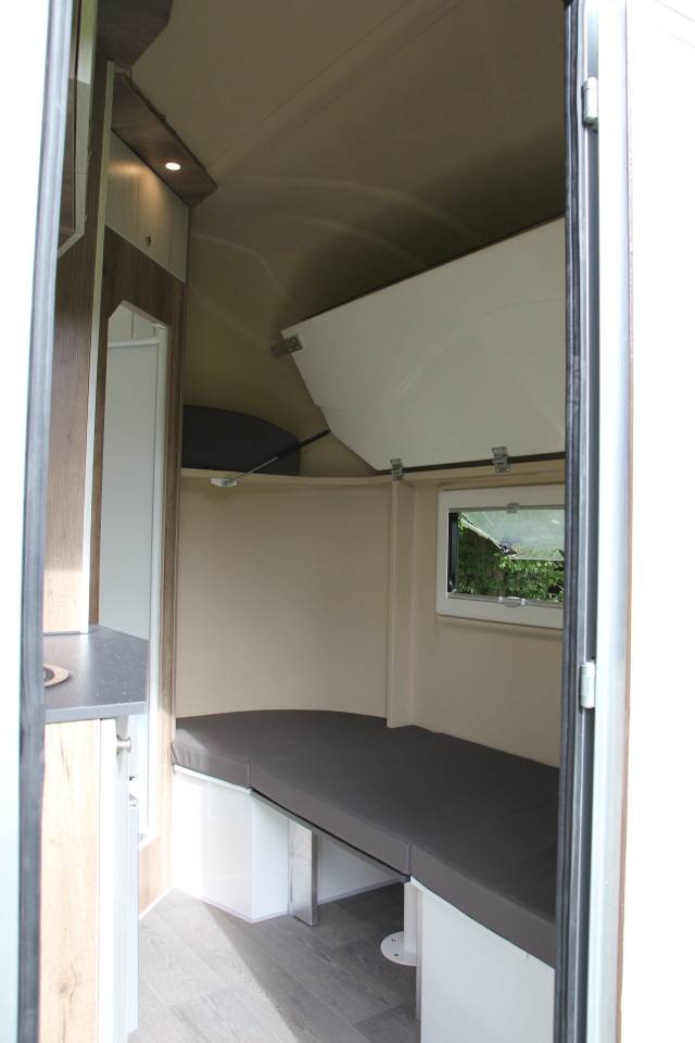 Rimorchio Cavalli Anka REMORQUE ANKA 2 CHEVAUX + HOME CAR & SELLERIE 2026 Nuovo