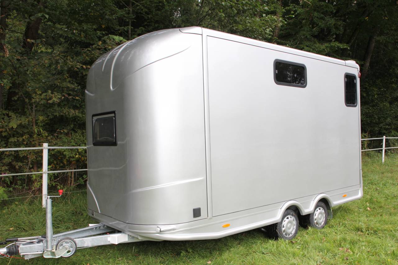 Rimorchio Cavalli Anka REMORQUE ANKA 2 CHEVAUX + HOME CAR & SELLERIE 2026 Nuovo