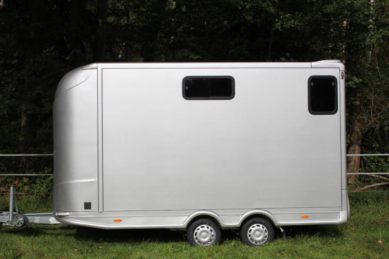 Rimorchio Cavalli Anka REMORQUE ANKA 2 CHEVAUX + HOME CAR & SELLERIE 2026 Nuovo