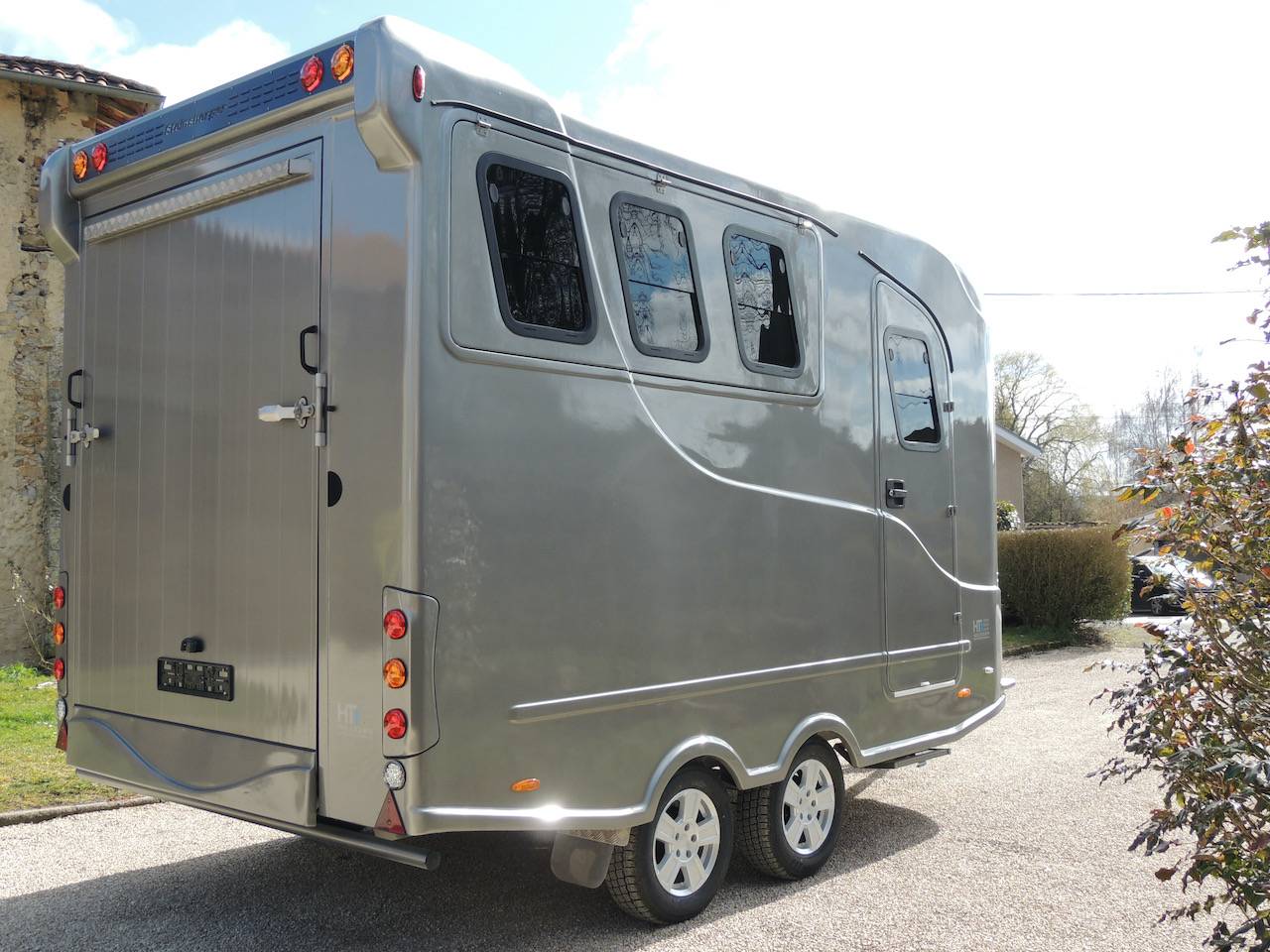 Rimorchio Cavalli Anka REMORQUE ANKA 3 CHEVAUX & HOME CAR 2026 Nuovo