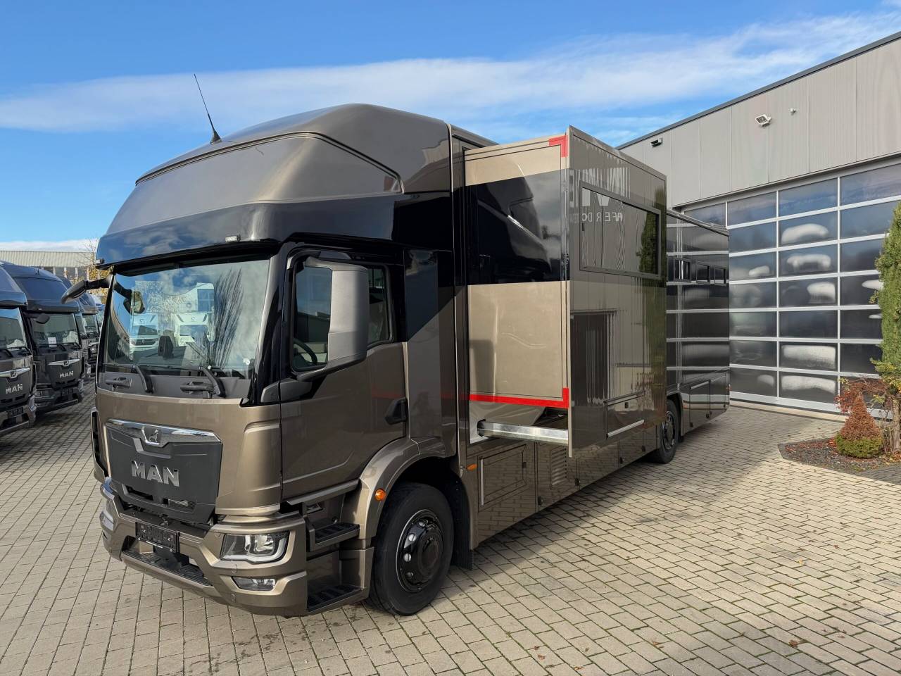 Camion per Cavalli Man MAN TGM 18.320 ANKA POP OUT 2026 Nuovo