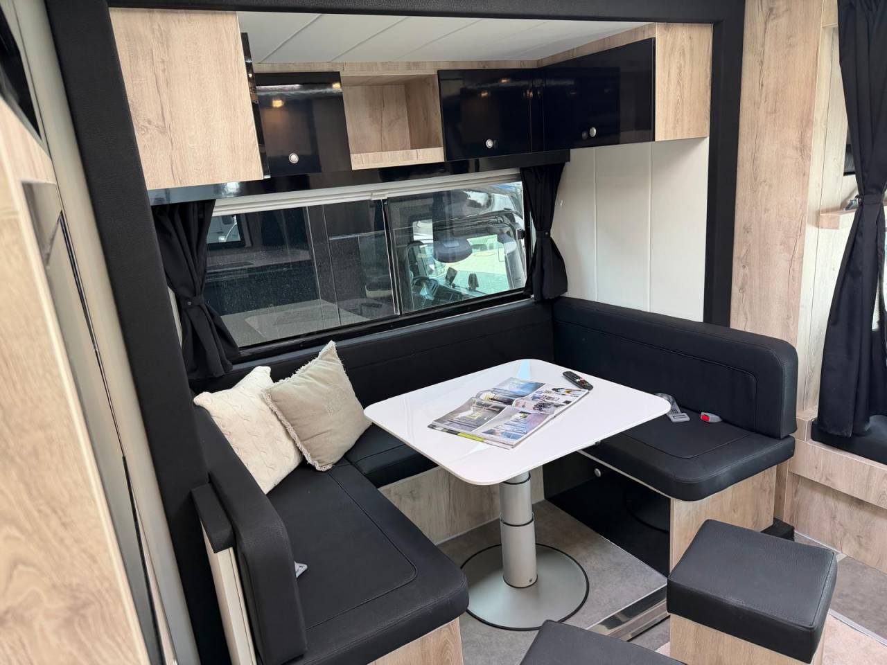 Camion per Cavalli Man MAN TGM 18.320 ANKA POP OUT 2026 Nuovo