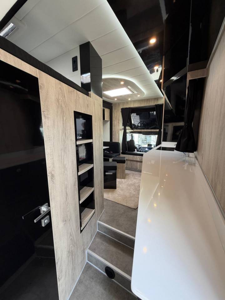 Camion per Cavalli Man MAN TGM 18.320 ANKA POP OUT 2026 Nuovo