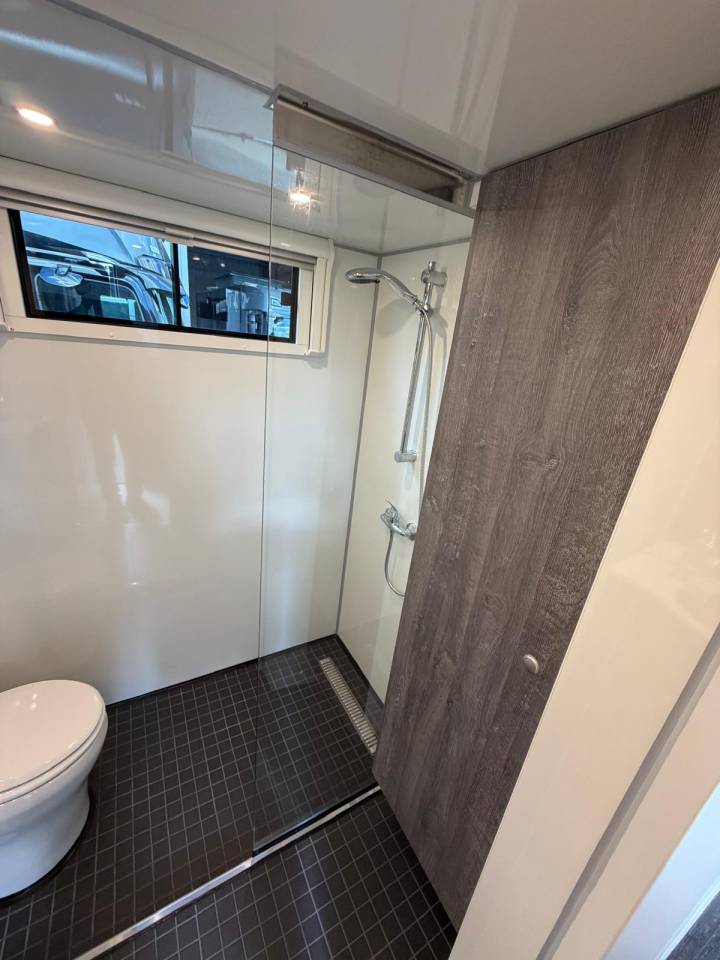 Camion per Cavalli Man MAN TGM 18.320 ANKA POP OUT 2026 Nuovo