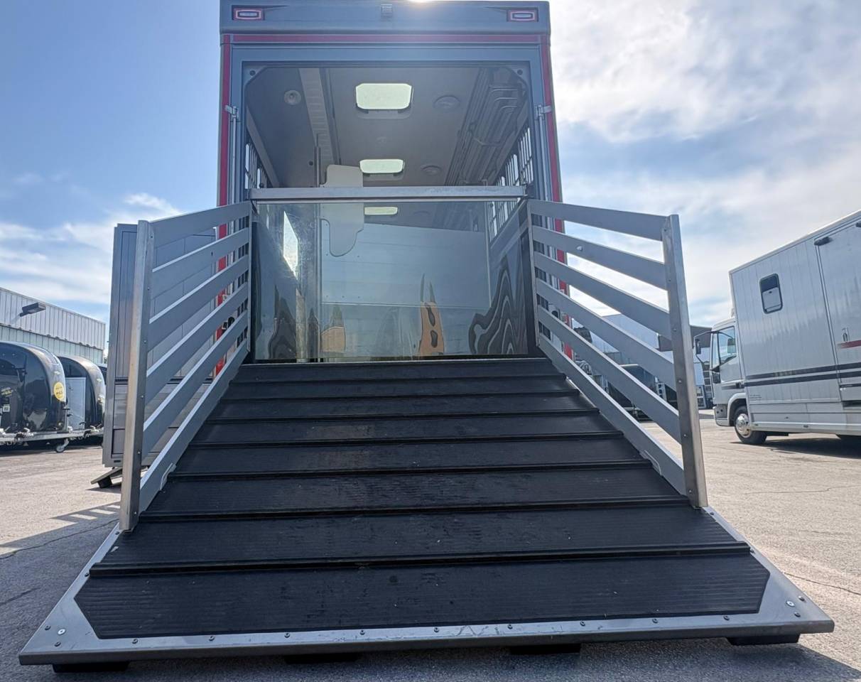 Camion per Cavalli Scania SCANIA S500 EHC POP OUT 2020 Occasione