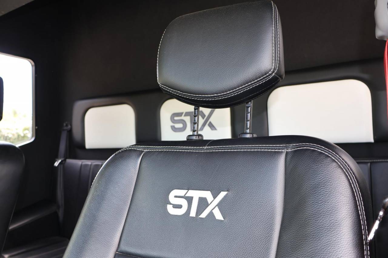 Van per Cavalli STX STX 2022 Occasione