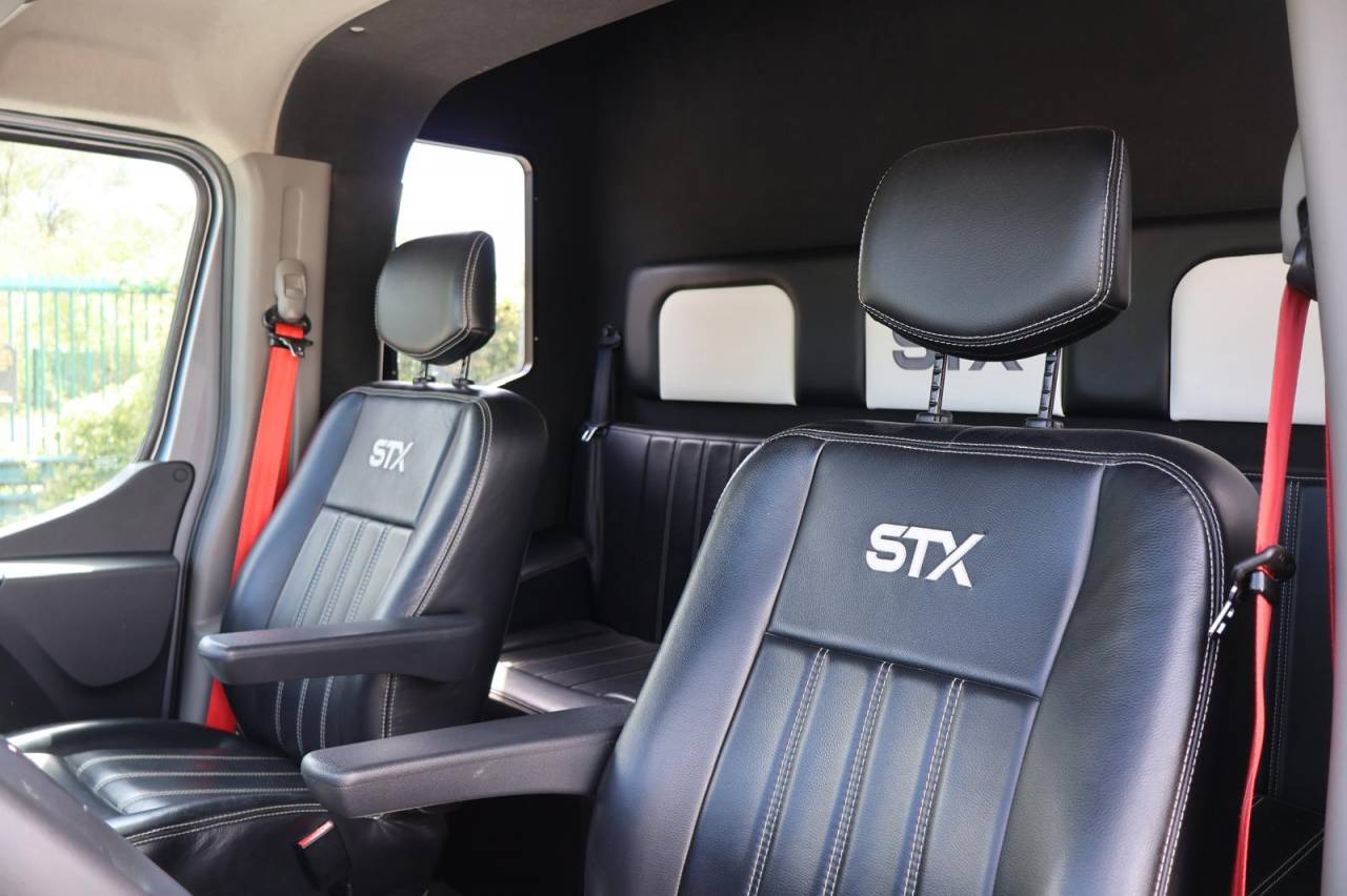 Van per Cavalli STX STX 2022 Occasione