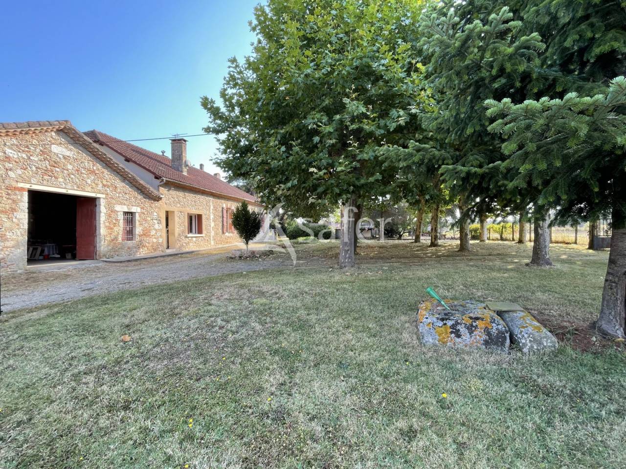 Propriet&agrave; rurale In vendita Gers