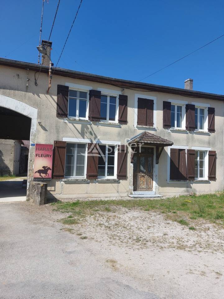 Propriet&agrave; equestre In vendita Meuse