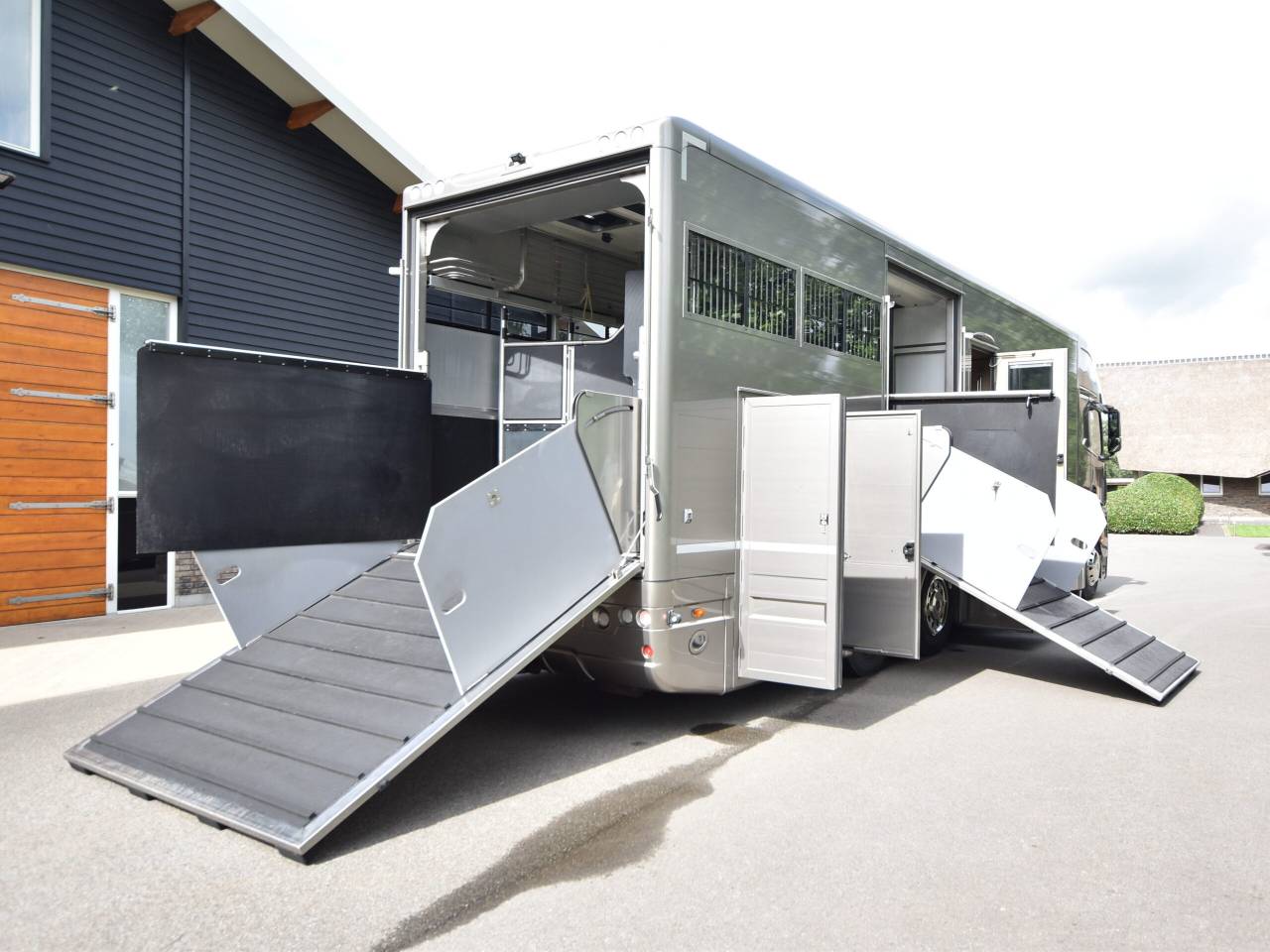 Camion per Cavalli Roelofsen  2013 Occasione